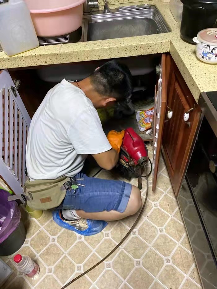 万宁通下水道